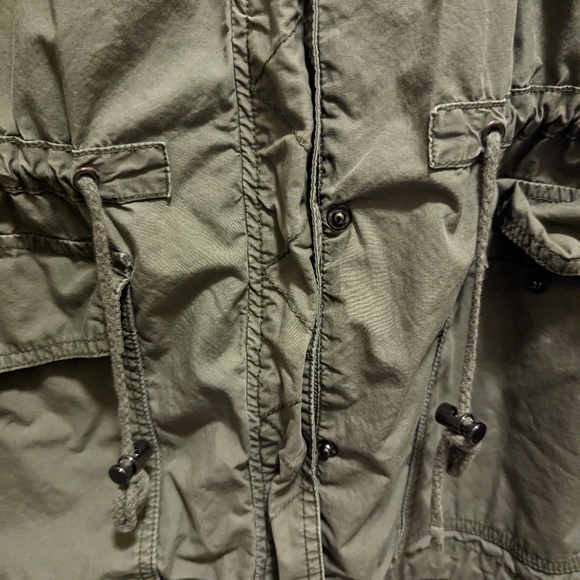 Utility Jacket - Picture 5 of 9